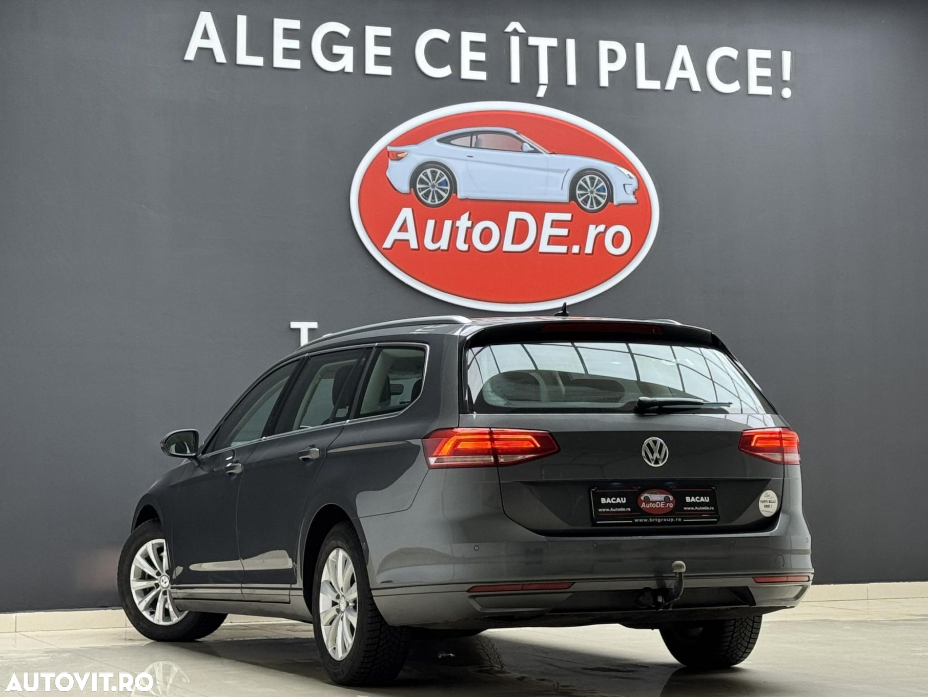 Volkswagen Passat - 3