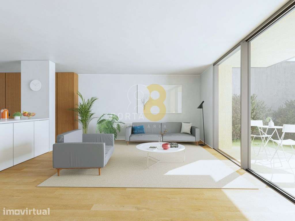 T3 Duplex de Luxo com Jardim Privativo a 2 Minutos da Praia Foz, Porto - Grande imagem: 5/20