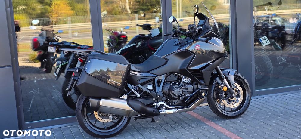 Honda NT - 4