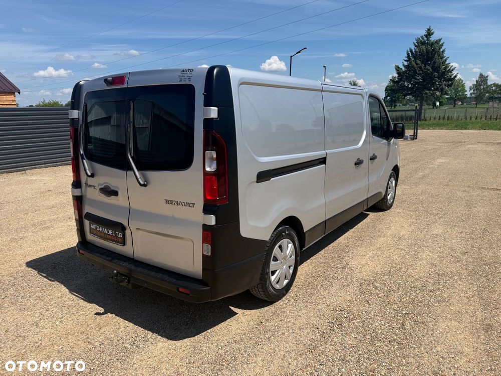 Renault Trafic - 13