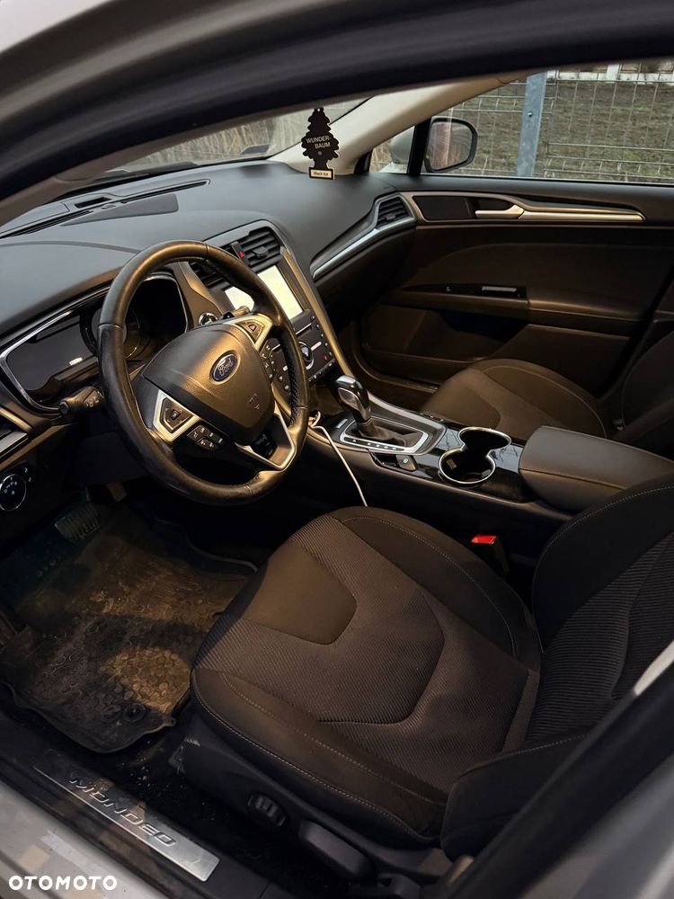 Ford Mondeo Vignale 2.0 TDCi PowerShift - 16