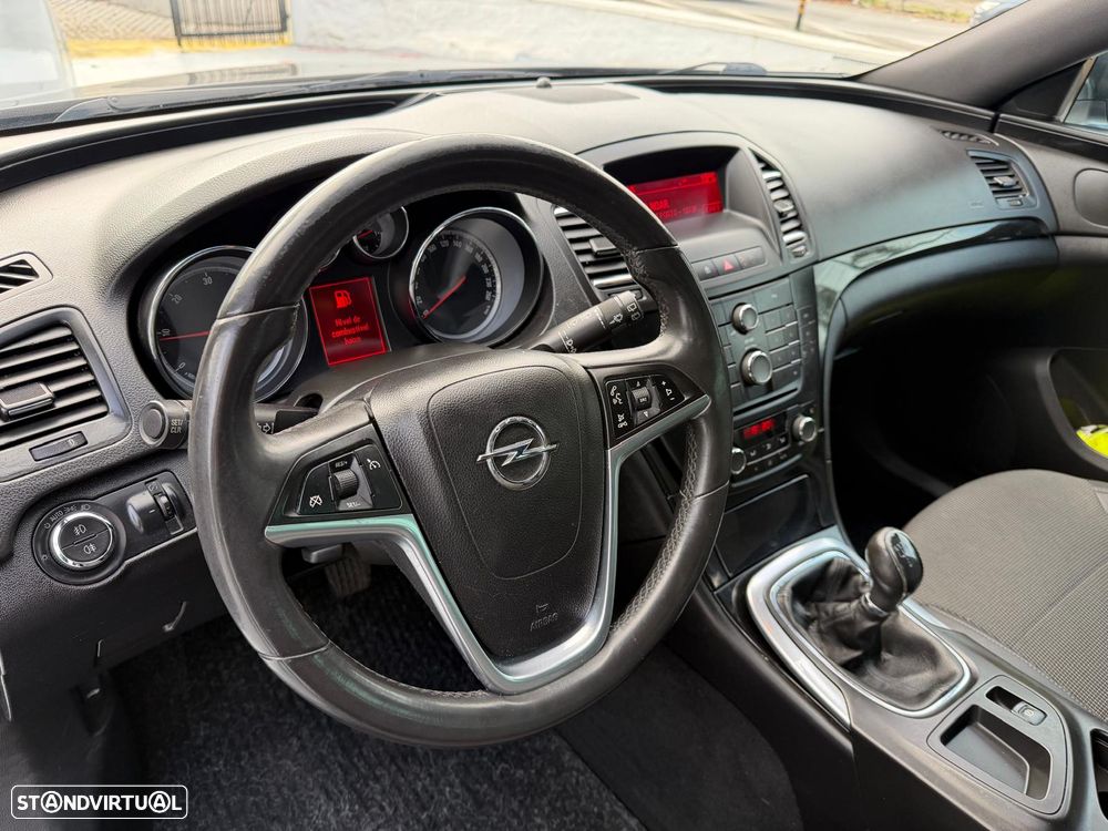 Opel Insignia 2.0 CDTI Cosmo ecoFLEX - 10