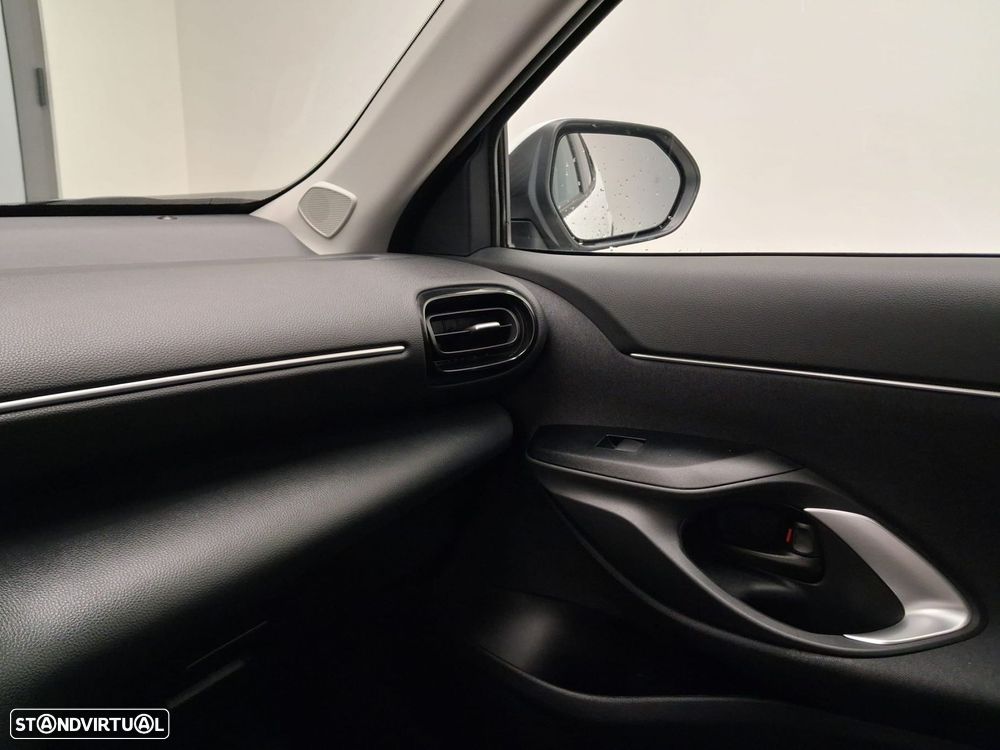 Toyota Yaris Cross 1.5 HDF Comfort Plus - 21