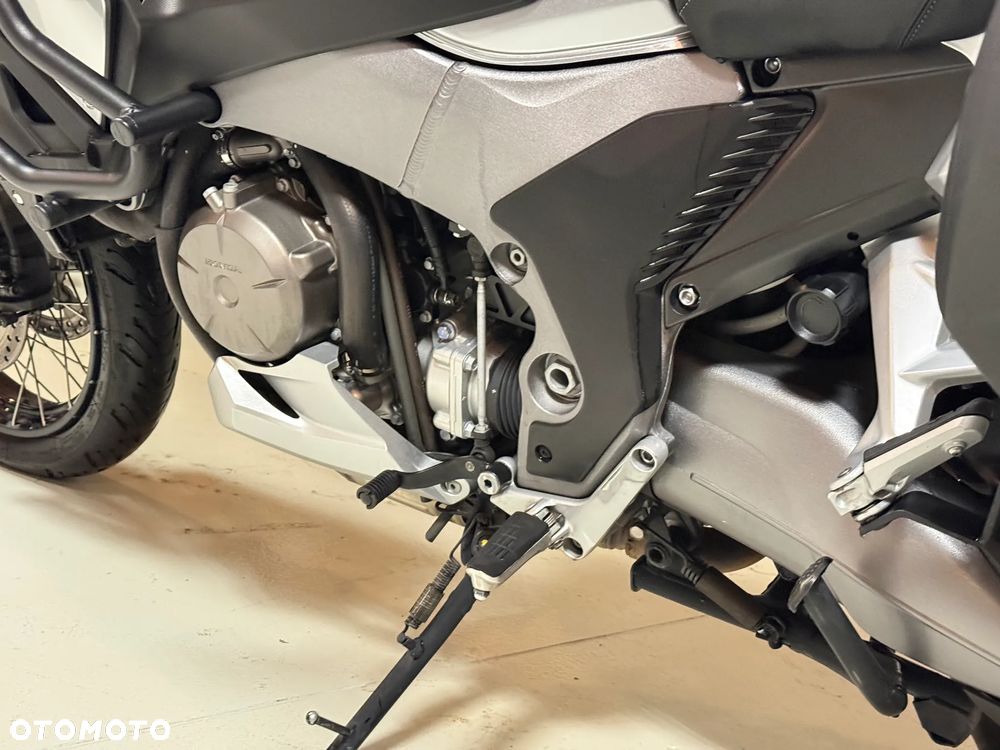 Honda VFR - 11