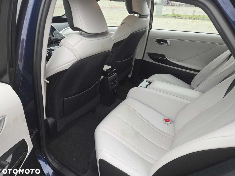 Toyota Mirai - 5
