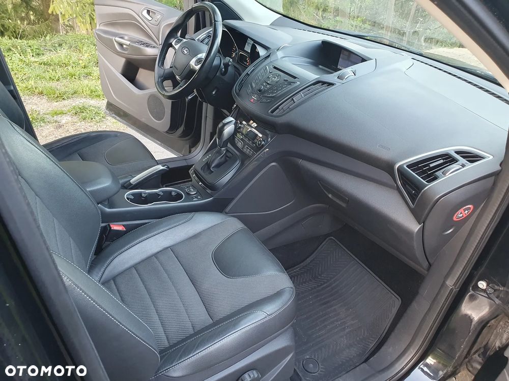 Ford Kuga 2.0 TDCi 4x4 Titanium - 15