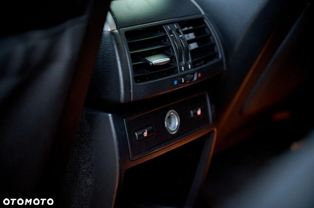 BMW X5 3.0sd xDrive - 12