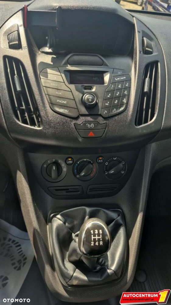 Ford Transit Connect - 8