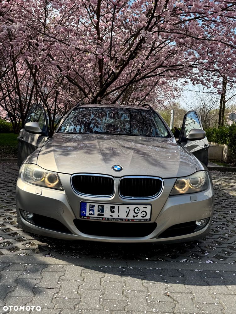 BMW Seria 3 318i - 2