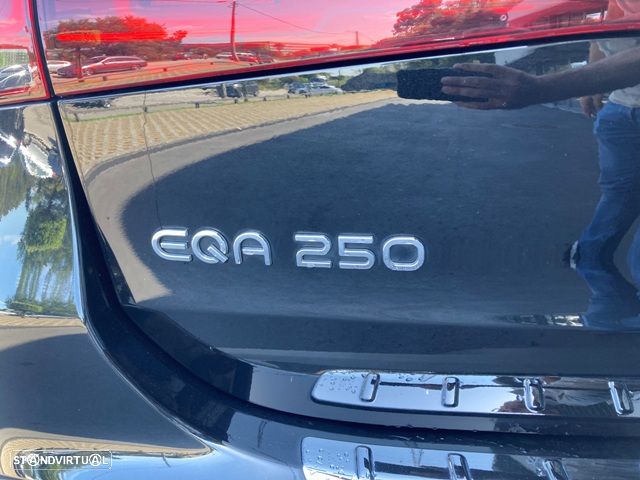 Mercedes-Benz EQA 250 Progressive - 9