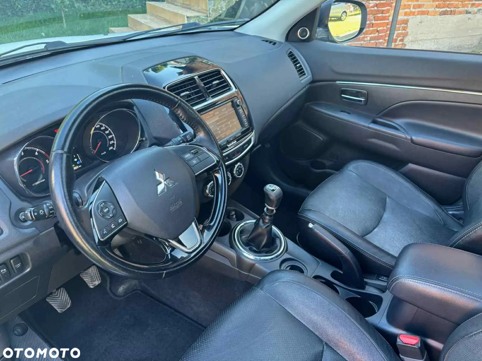 Mitsubishi ASX - 21
