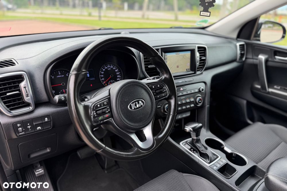 Kia Sportage 2.0 CRDI 4WD Automatik Spirit - 9