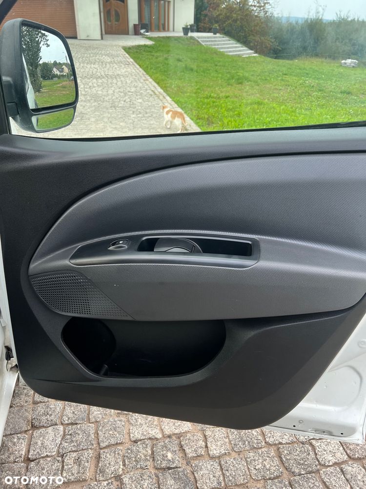 Fiat Doblo - 16