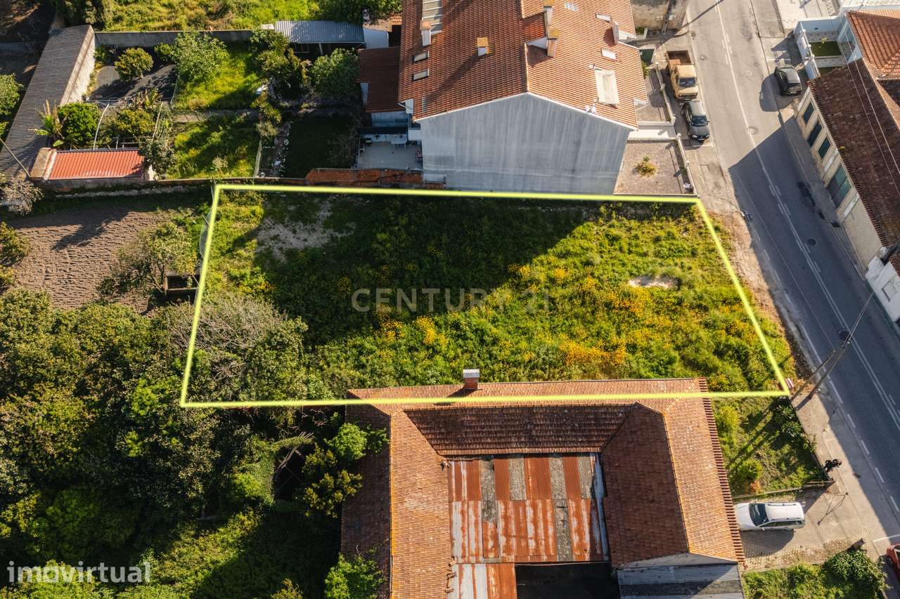 Terreno Urbano em Quintãs , Oliveirinha - Aveiro - Grande imagem: 2/18