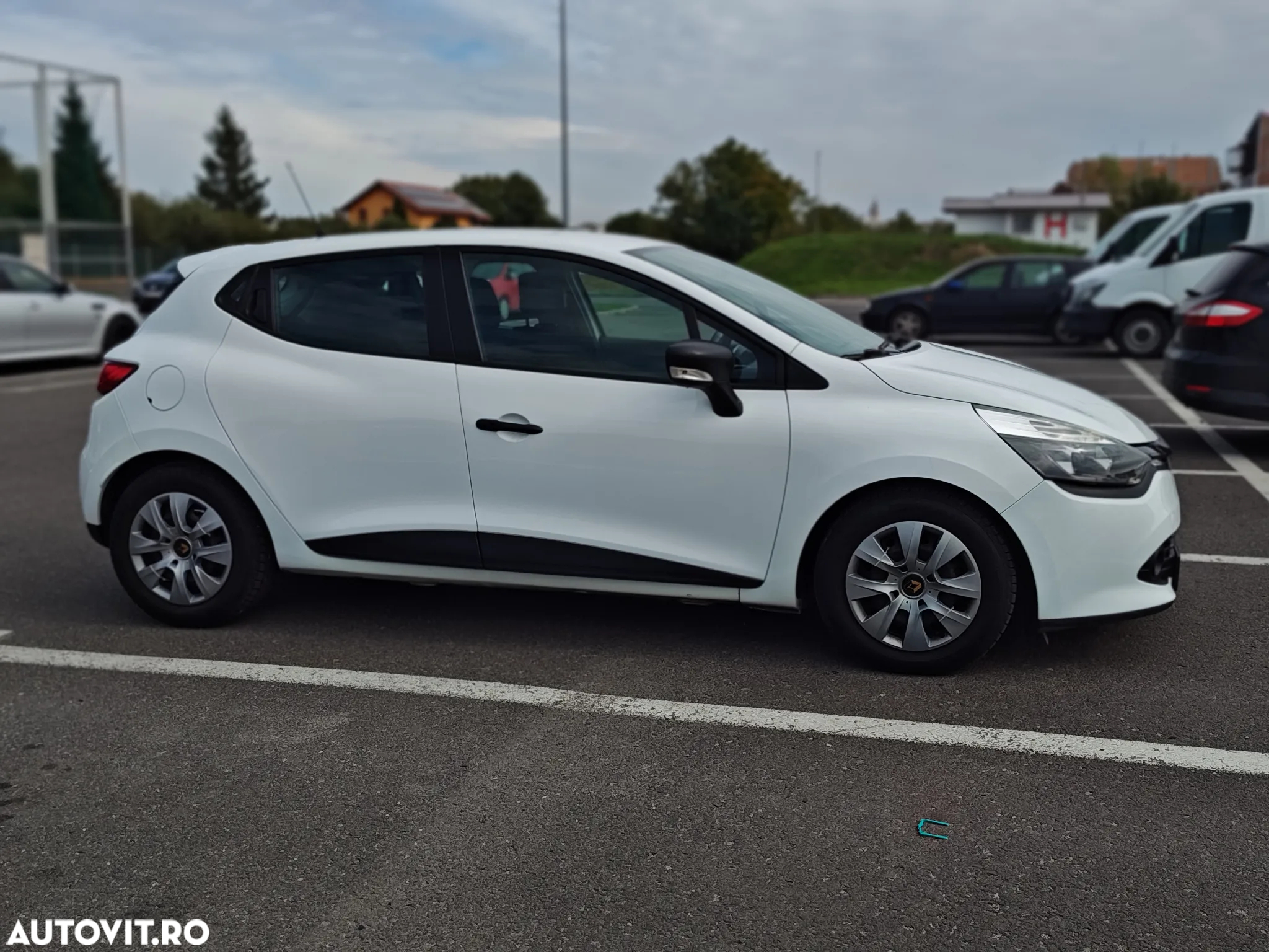 Renault Clio IV 1.5 dCi Authentique - 2