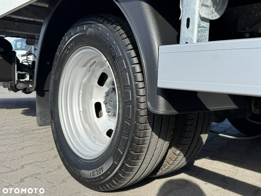 Iveco Daily 35C14 - 12