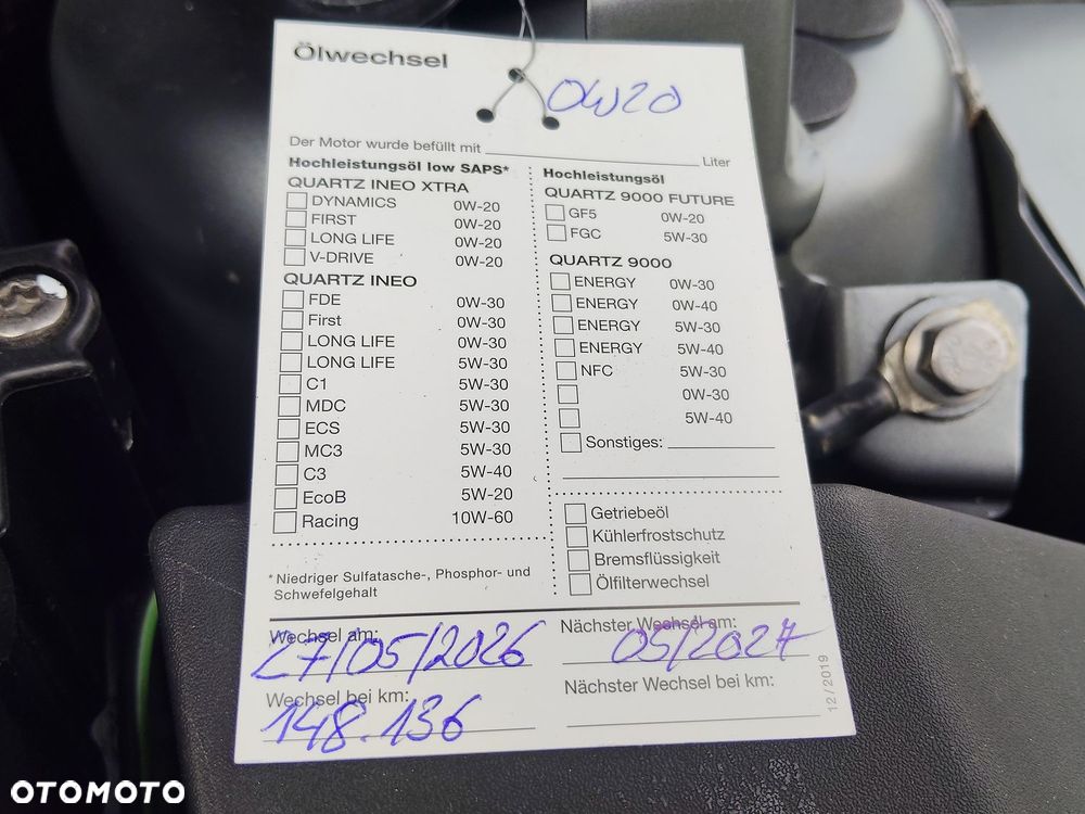 Volvo V40 T2 Momentum - 22