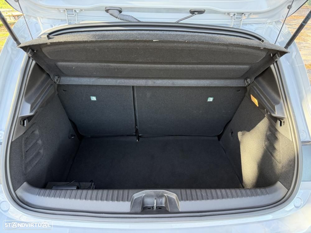 Renault Clio 1.0 TCe Techno Bi-Fuel - 29