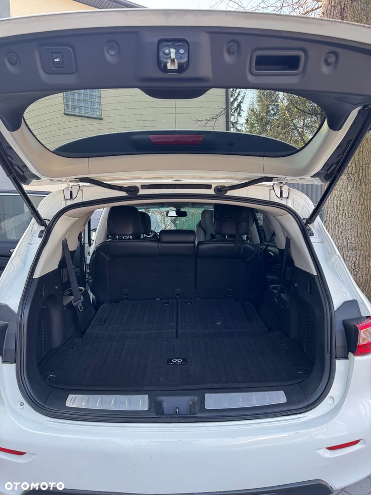 Infiniti QX60 - 12