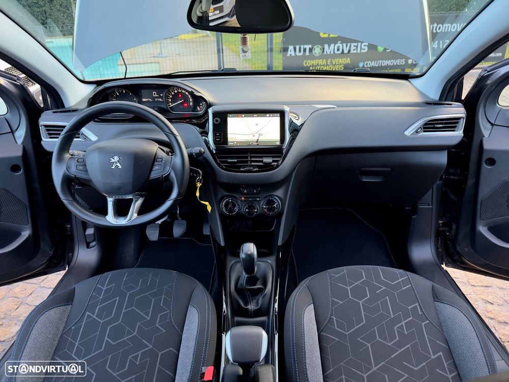 Peugeot 2008 1.5 BlueHDi Signature - 8