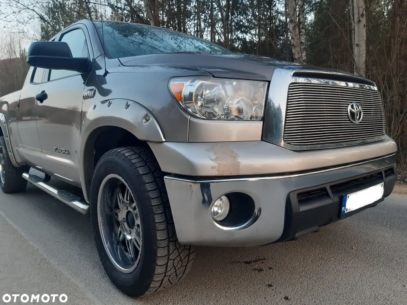Toyota Tundra - 1