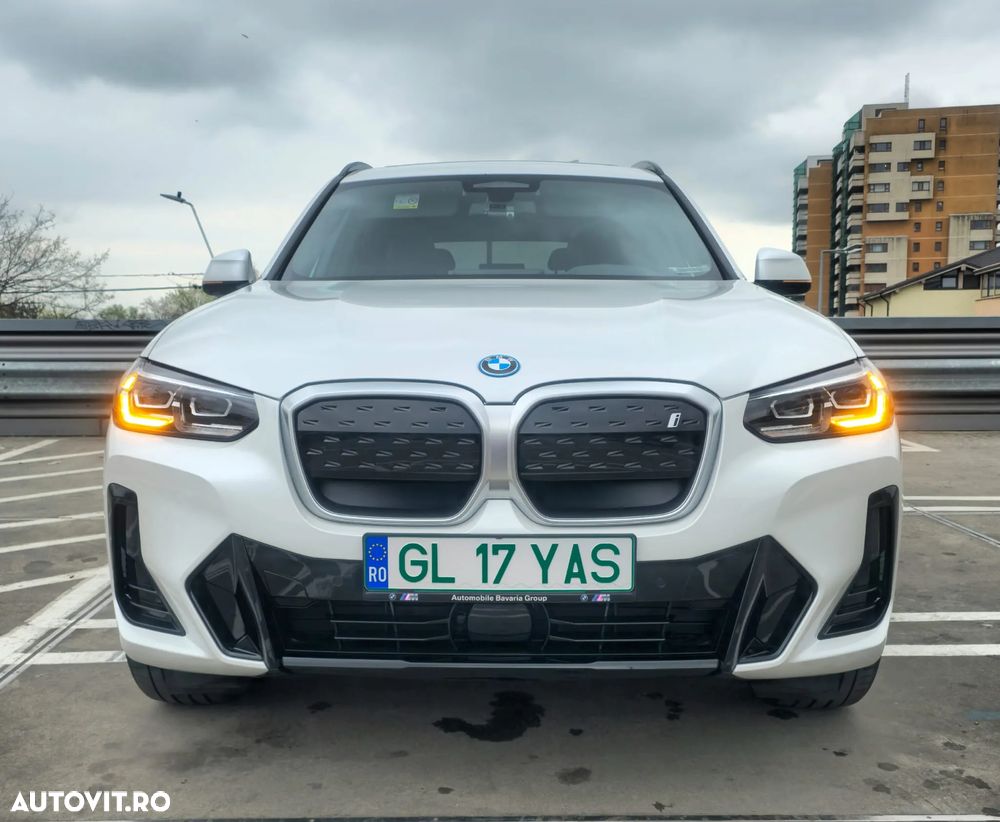 BMW iX3 Standard - 5