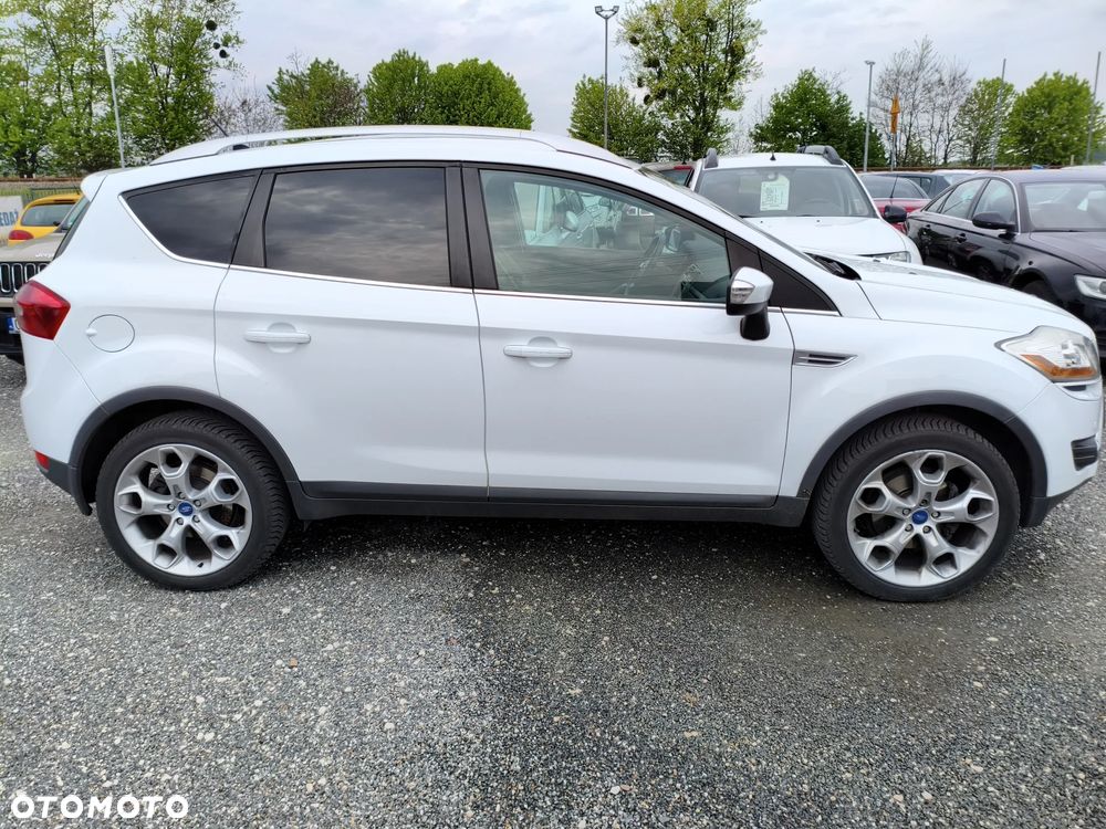 Ford Kuga 2.0 TDCi 4x4 Titanium - 6