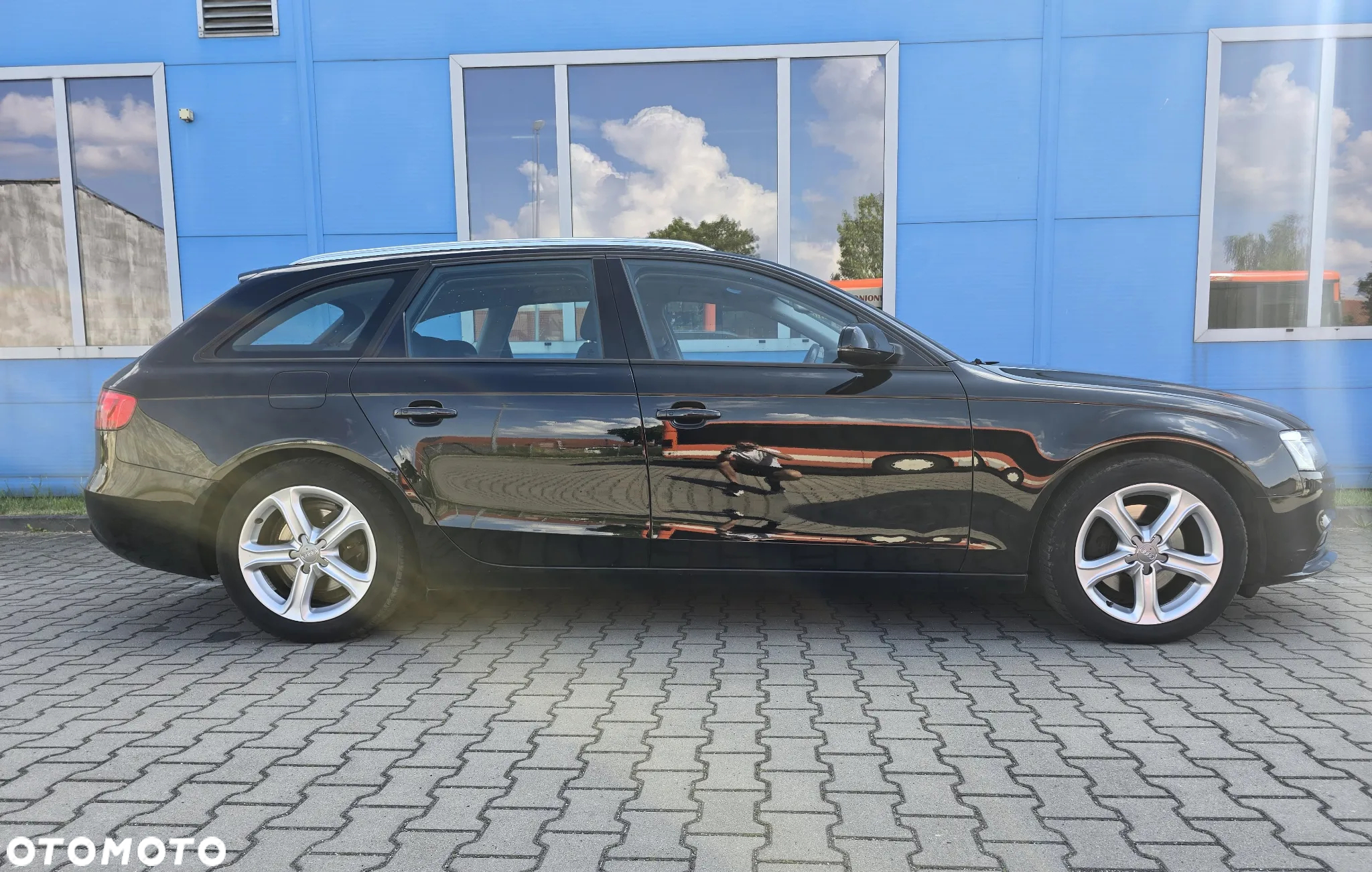 Audi A4 Avant 2.0 TDI DPF S line Sportpaket - 12