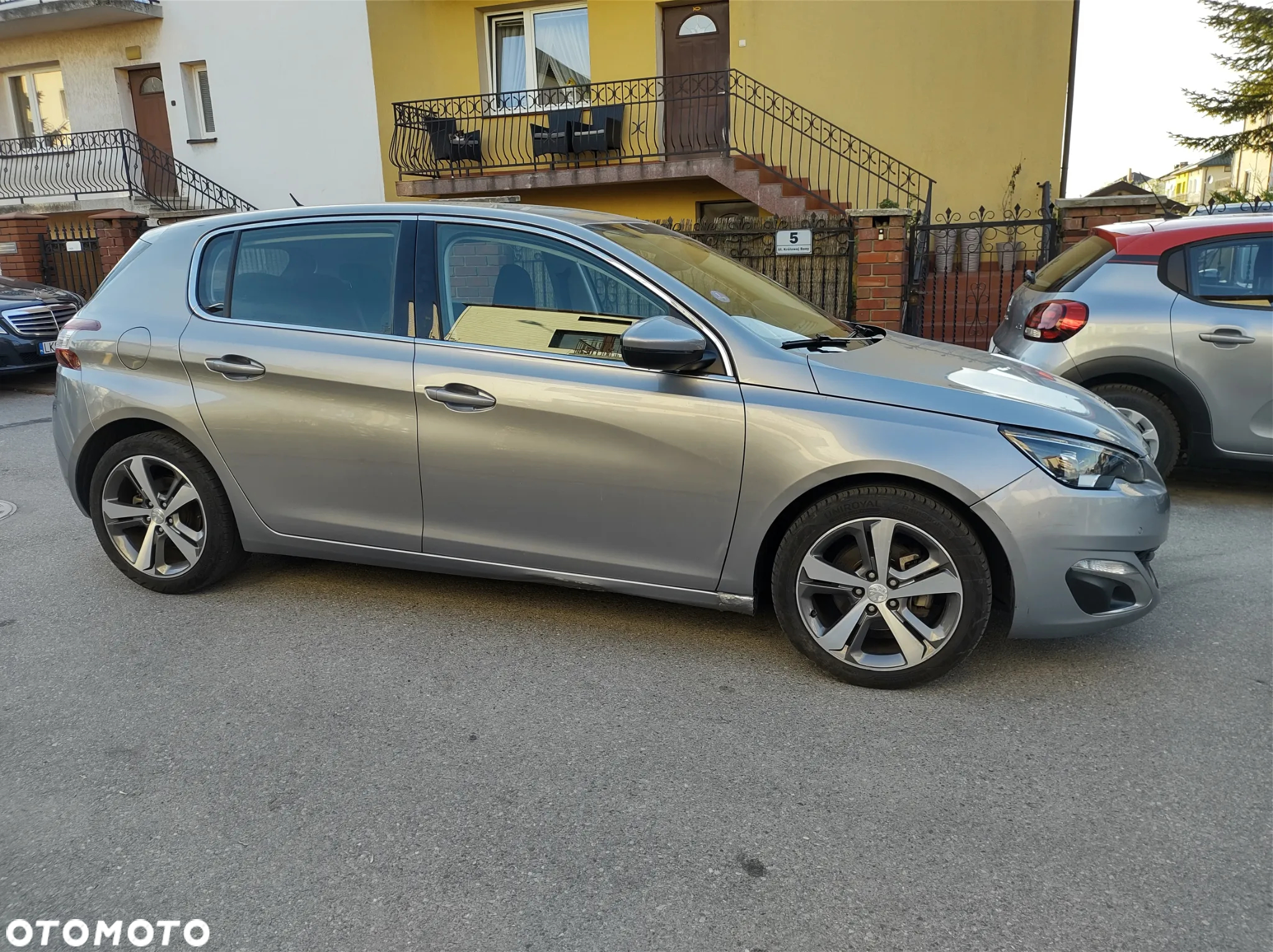Peugeot 308 1.2 PureTech Allure S&S - 12