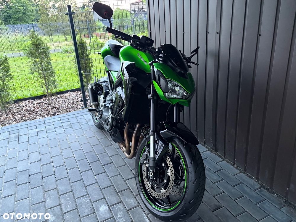 Kawasaki Z 900 - 21