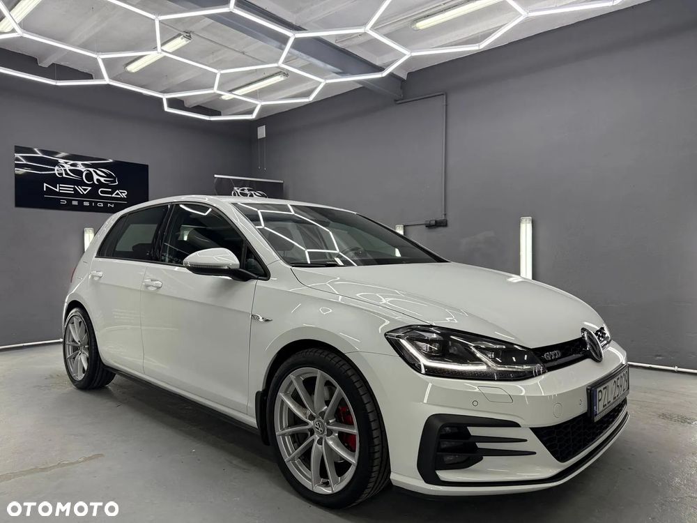 Volkswagen Golf GTD BlueMotion Technology - 13