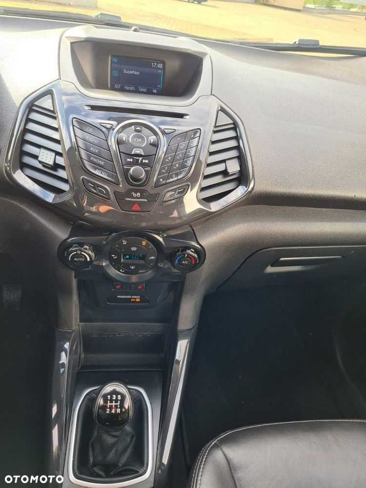 Ford EcoSport - 26