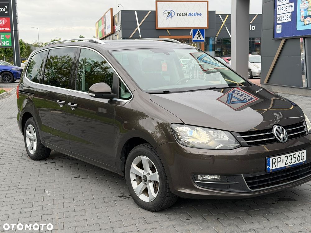 Volkswagen Sharan 2.0 TDI 4MOTION Blue Motion Style - 18