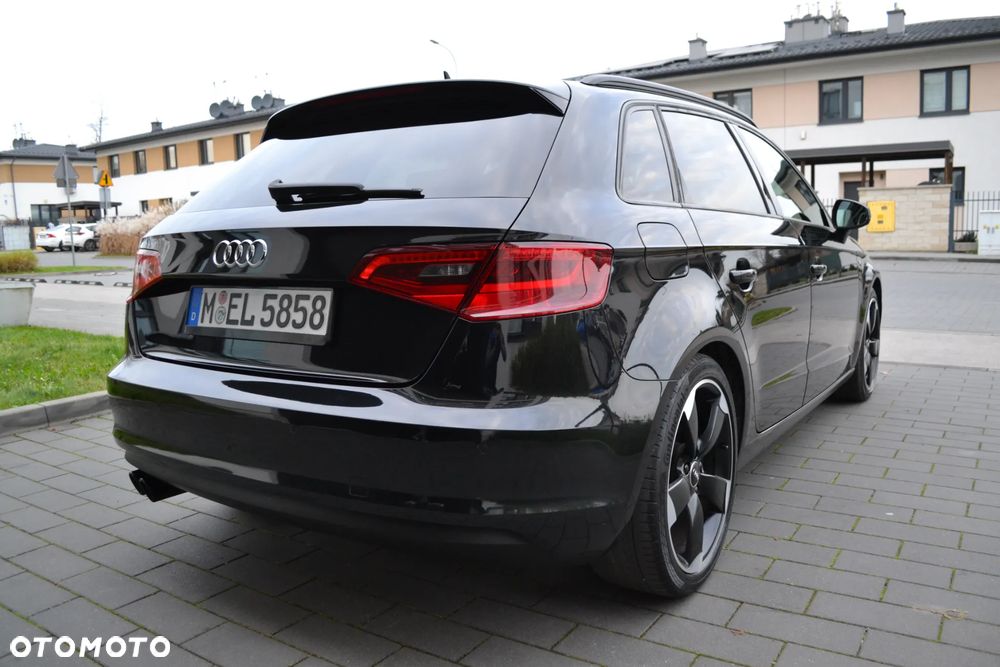 Audi A3 Sportback 1.4 TFSI S tronic S line Sportpaket - 7