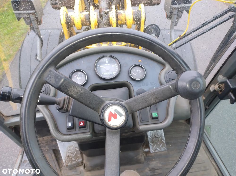 Wacker Neuson WL48 - 9