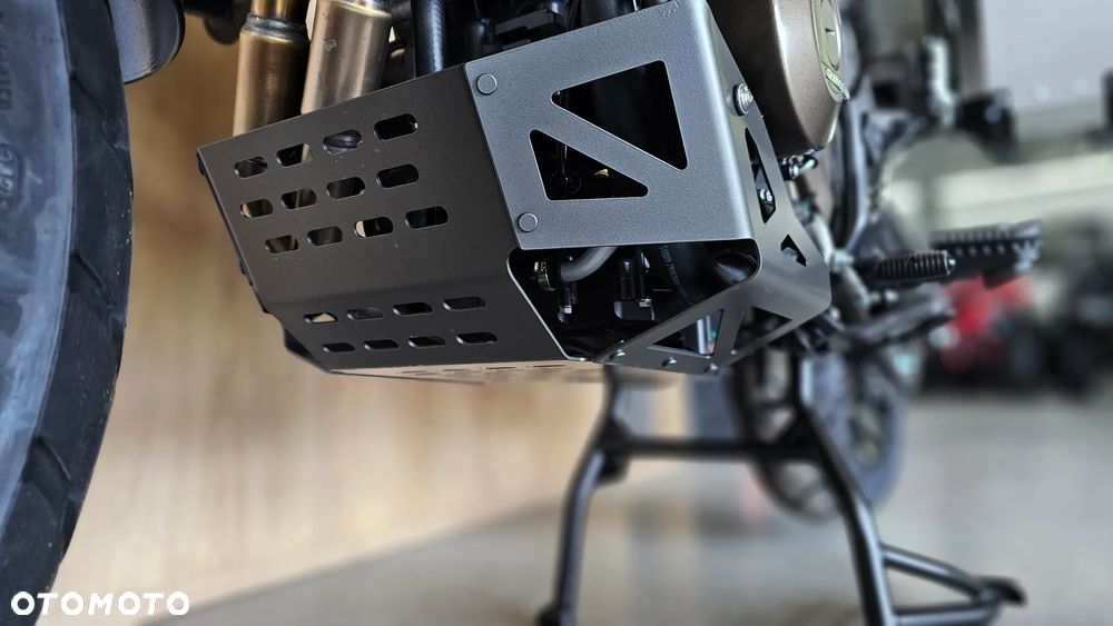 QJMOTOR SRT 600SX - 15