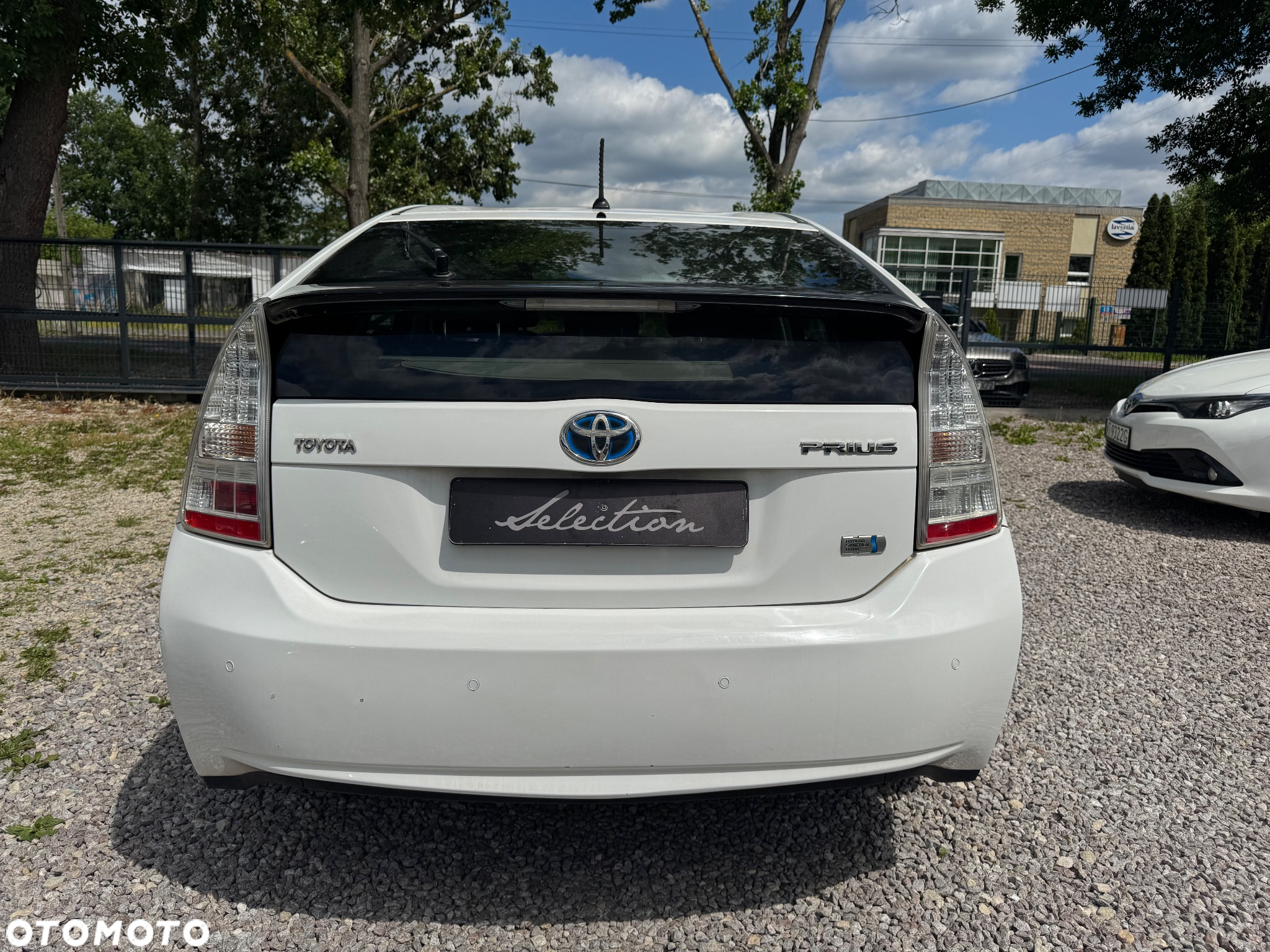 Toyota Prius (Hybrid) Comfort - 6