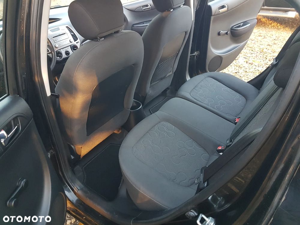 Hyundai i20 1.2 Edition Plus - 16
