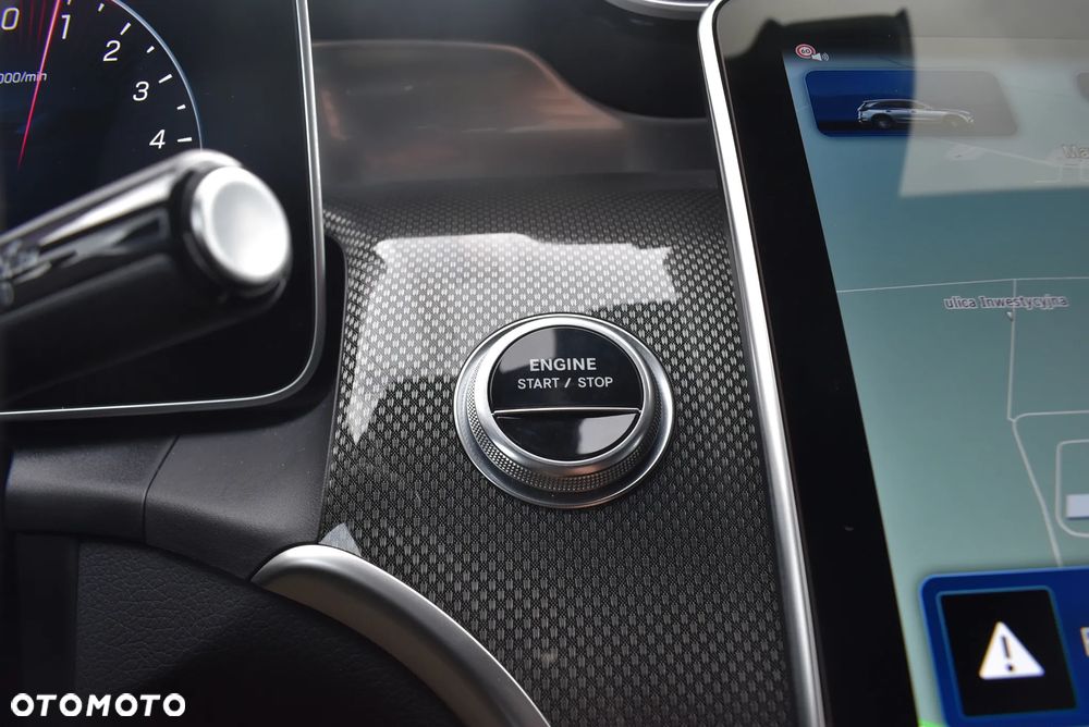 Mercedes-Benz GLC 300 de PHEV 4-Matic Avantgarde - 35