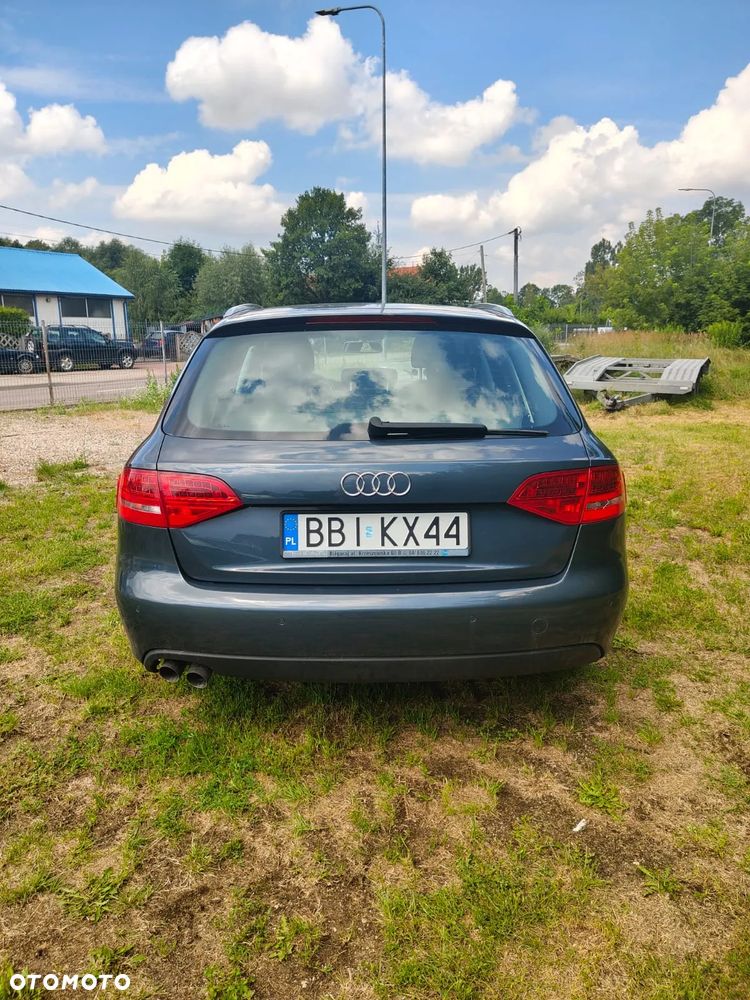 Audi A4 Avant 2.0 TDI - 5