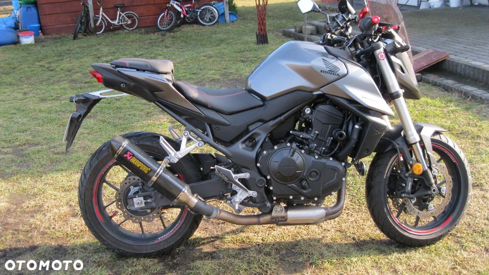 Honda Hornet - 4