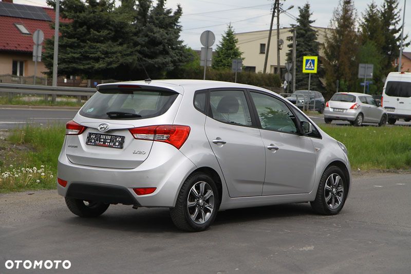 Hyundai ix20 1.4 Trend - 2
