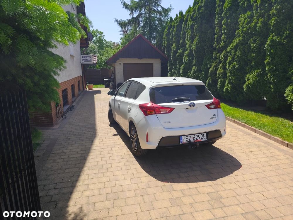 Toyota Auris - 5