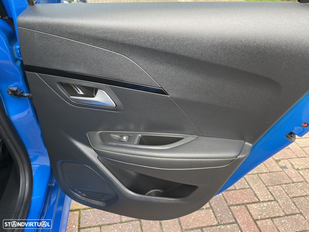Peugeot 208 PureTech 130 EAT8 GT Pack - 20