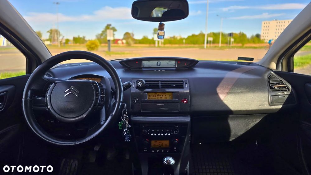 Citroën C4 - 4