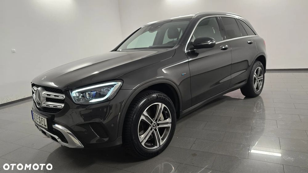 Mercedes-Benz GLC 300 de 4Matic 9G-TRONIC AMG Line Plus - 1