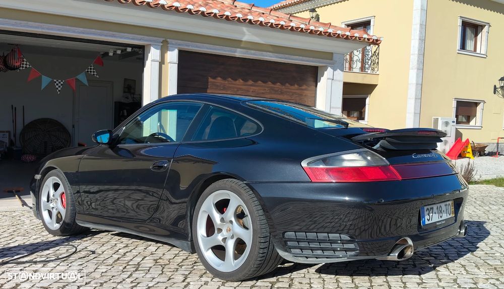 Porsche 911 (996) - 2