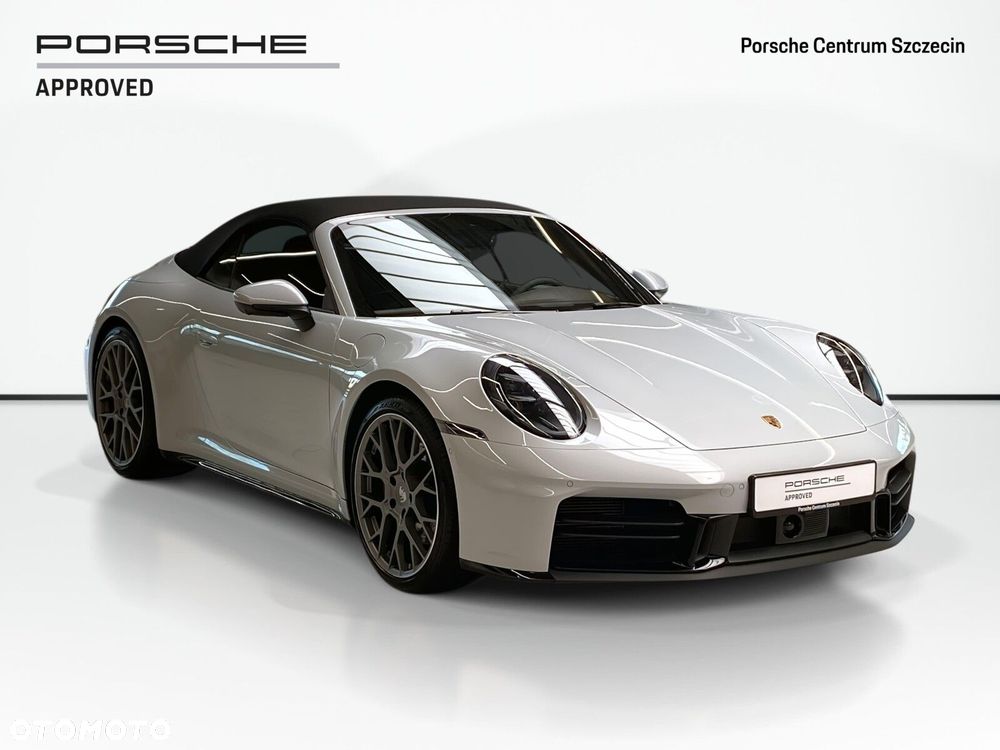 Porsche 911 Carrera - 8