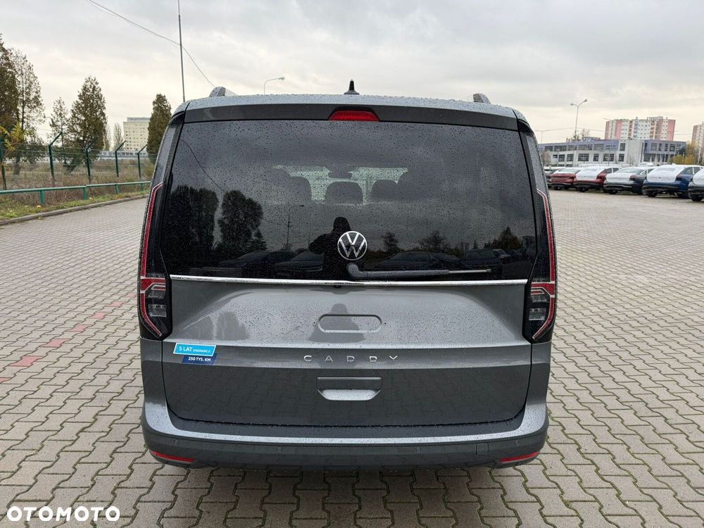 Volkswagen Caddy Caddy silnik: 2,0 l TDI EU6 SCR 90 kW skrzynia biegów: DSG, 7 -biegowa rozstaw osi: 2970 mm - 6