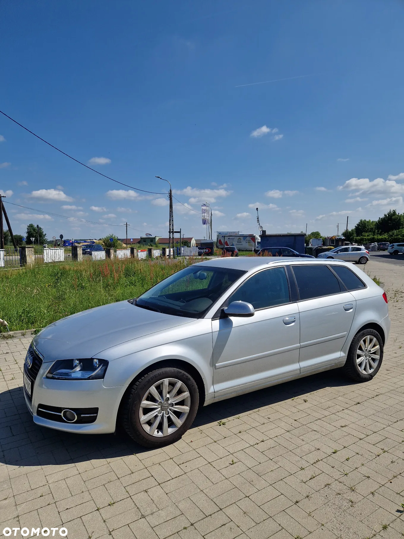 Audi A3 2.0 TDI DPF Ambiente - 2